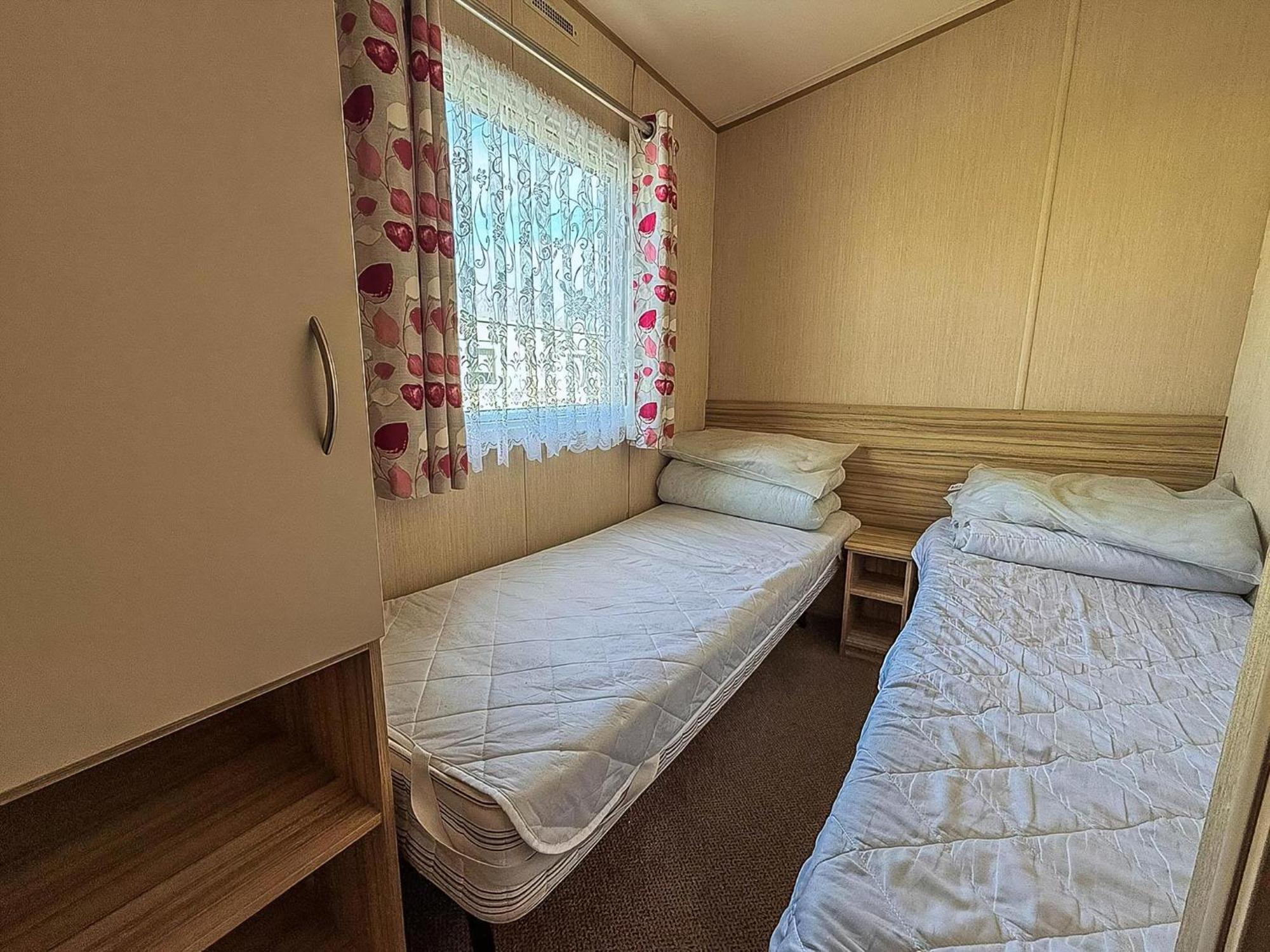 Great 8 Berth Caravan In Norfolk Near To Great Yarmouth Ref 20178Bs ホプトン・オン・シー エクステリア 写真
